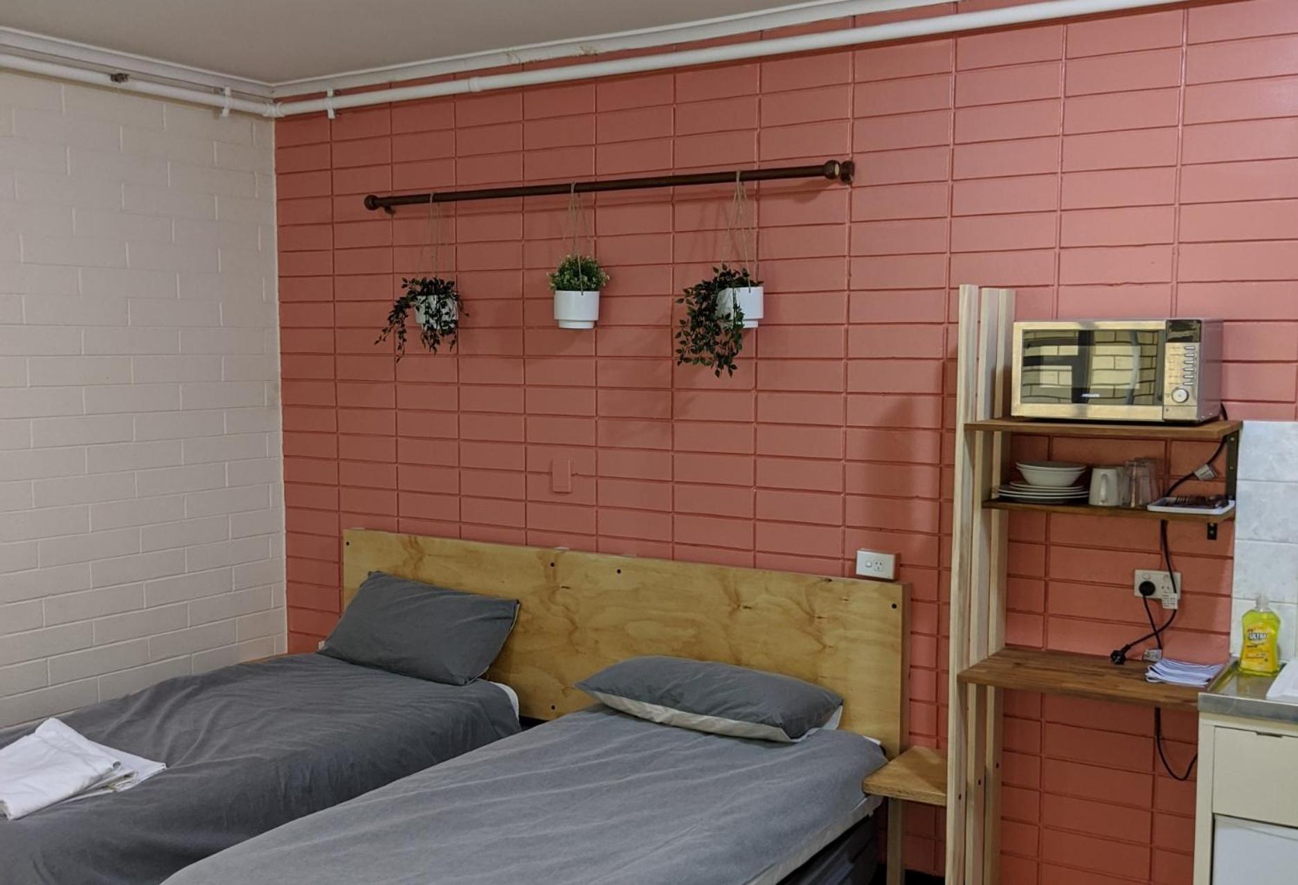 West End Motel & Backpackers 애들레이드 외부 사진